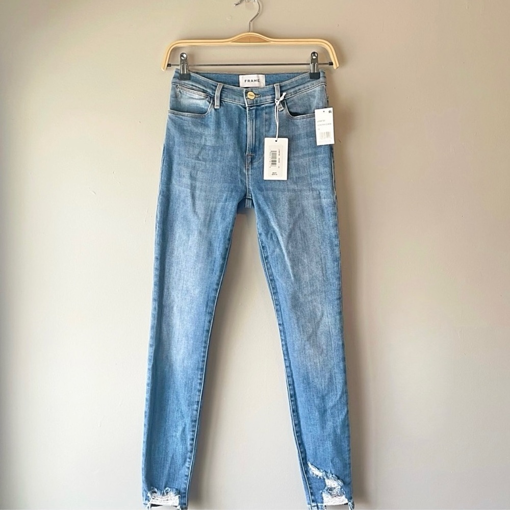Frame - Le High Rise Skinny Jean - Picture 2 of 5